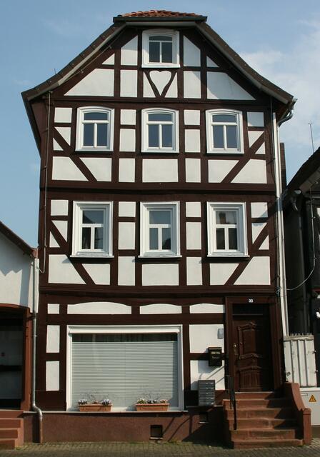 "herzigen" Fachwerkhäusern