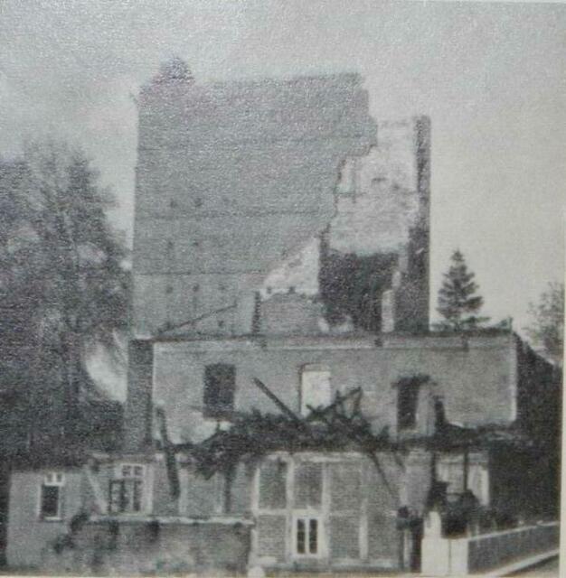 Die zerstörte Mühle nach dem Feuer