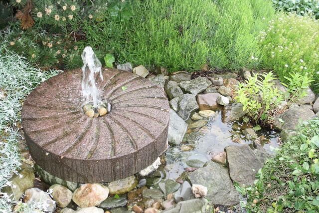 Brunnen vor der Mühle