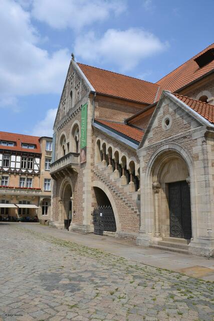 Ende des 19. Jahrhunderts wurde die einstige Residenz Heinrichs des Löwen originalgetreu wieder aufgebaut. (Foto: Katja Woidtke)