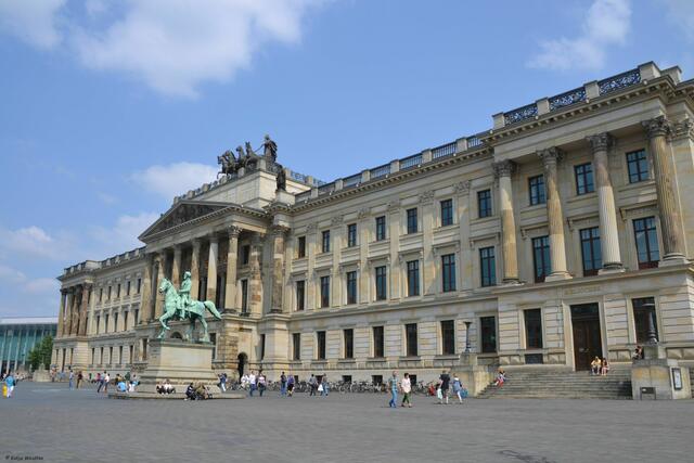 Braunschweiger Schloss mit Quadriga (Foto: Katja Woidtke)