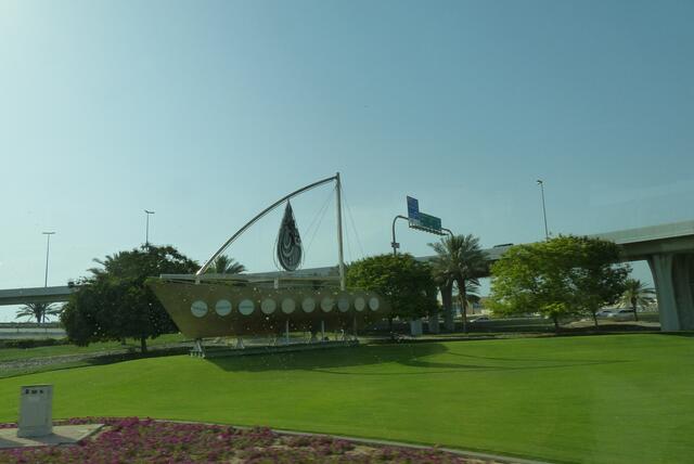 3. Tag: Stadtbesichtigung mit dem RL Ibrahim (Ibo)  durch Dubai - Er begleitete uns die ganze Zeit über sehr kompetent und freundlich..
