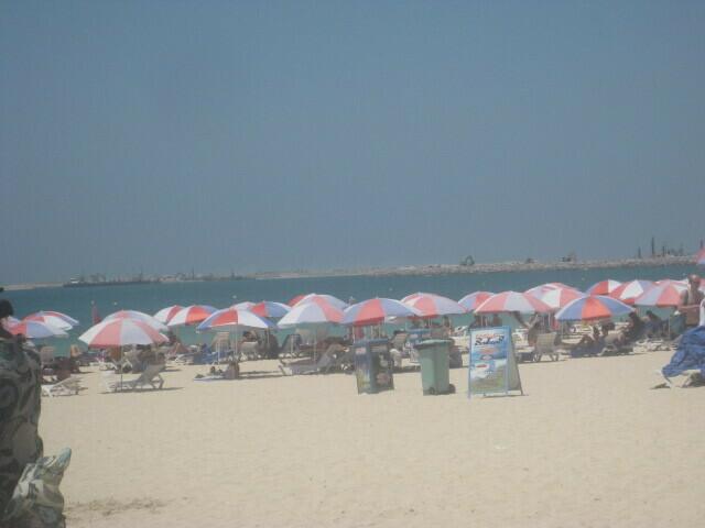 4. Tag: Dubai Beach Park (Fotografieren verboten!)