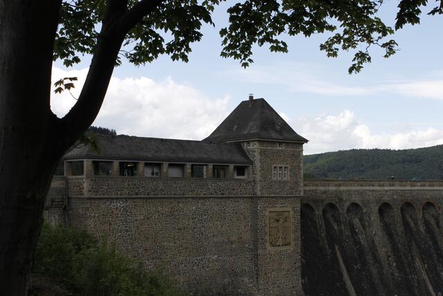 Nochmal die Sperrmauer von der anderen Seite
