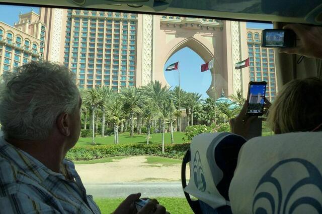 das Hotel Atlantis von der anderen Seite gesehen