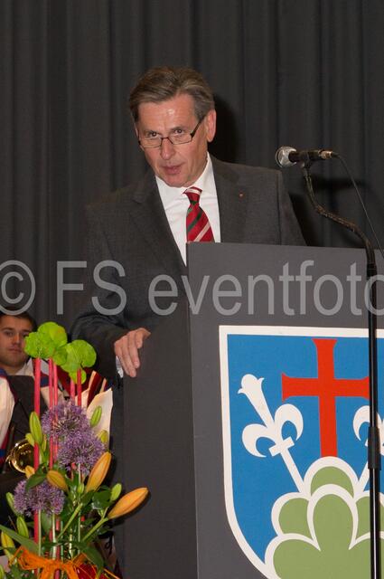 "Ich bin dann mal weg!" - Nach 12 Jahren Amtszeit als Bürgermeister für Friedberg verabschiedet sich Dr. Peter Bergmair als Friedbergs Rathaus-Chef.