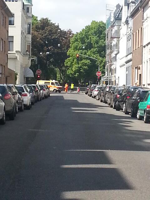 Eine Einsatzstelle. Sperrung und Verkehrslenkung