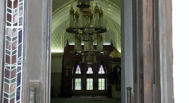 Gebetsraum der Omar-Ali-Saifuddin-Moschee