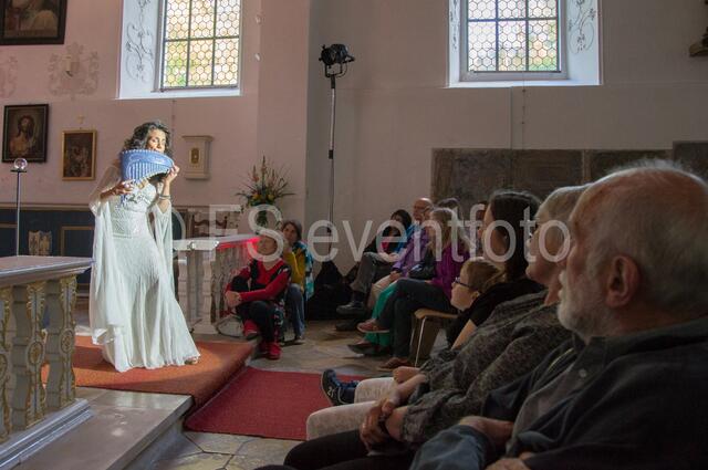 Daniela dé Santos - die Königin der Panflöte - Konzert in der Schlosskapelle auf Schloss Blumenthal in Aichach