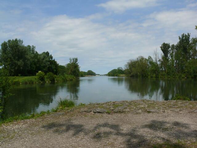 Am Lechspitz, Höhe Ostendorf, wo der Kanal mit dem Lech zusammenläuft