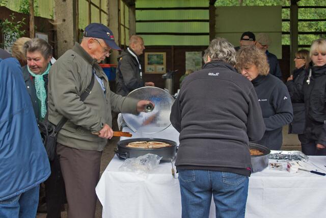 Es wird gegrillt, gebraten und gebruzzelt