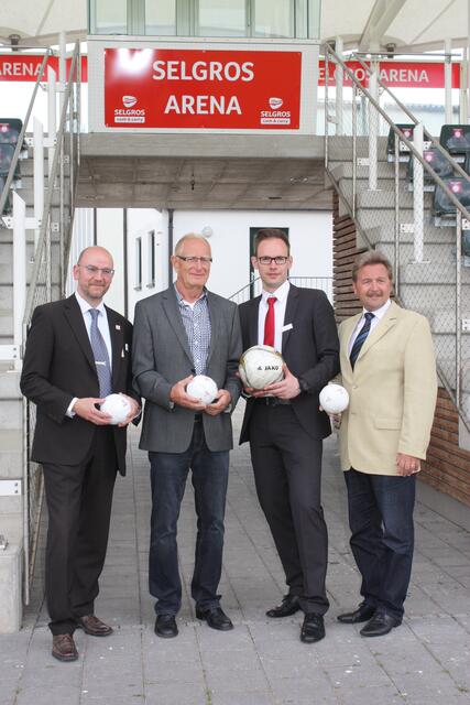 Thomas Jürgens, Hinrich Habenicht, Miroslav Nikolic und Reinhold Dempf (v.l.)