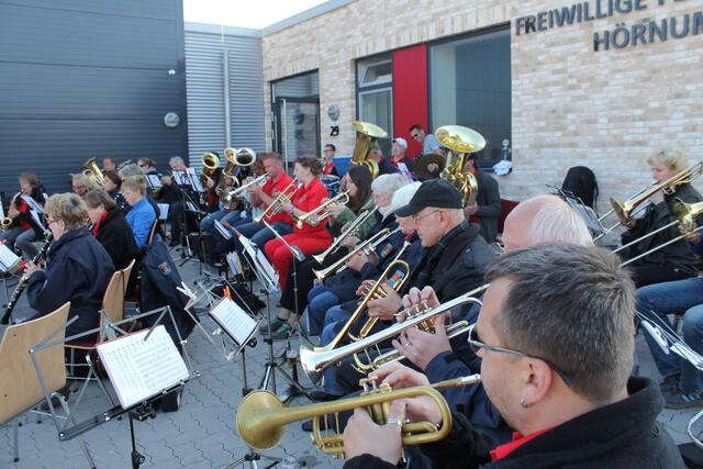 Konzert vor der Feuerwache Hörnum