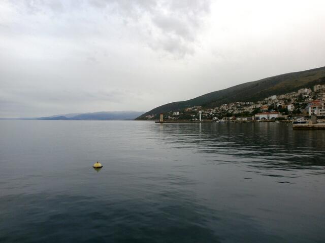 Auf der Magistrale, die zwischenzeitlich wunderbar ausgebaut wurde, ging es Richtung Süden mit herrlichem Blick auf die Adria