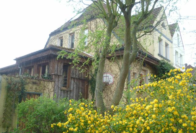 Baldurstraße, Doppelhaus mit älteren Anbauten, Ecke Auf dem Limbrinke