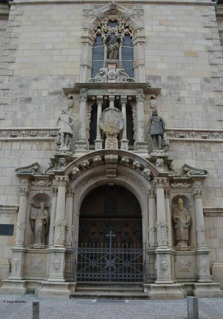 Portal der Hauptkirche Beatae Mariae Virginis (Foto: Katja Woidtke)