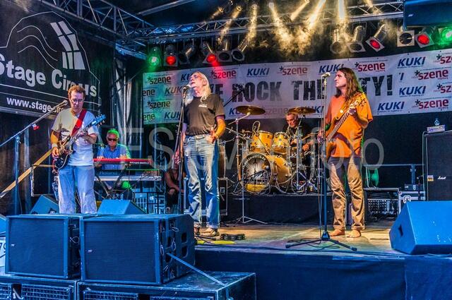 Grenzenlos-Festival 2014 - Sunday in Jail rockte das Fest