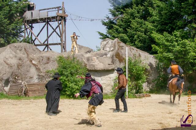 10. Süddeutsche Karl May-Festspiele in der Western-City Dasing, Dramatik, Romantik, Komik und abenteuerliche Stunts - den Zuschauer erwartet eine große Inszenierung von Karl Mays "Winnetou I"