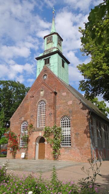 Fachwerkkirche in Nienstedten (18. Jahrhundert)