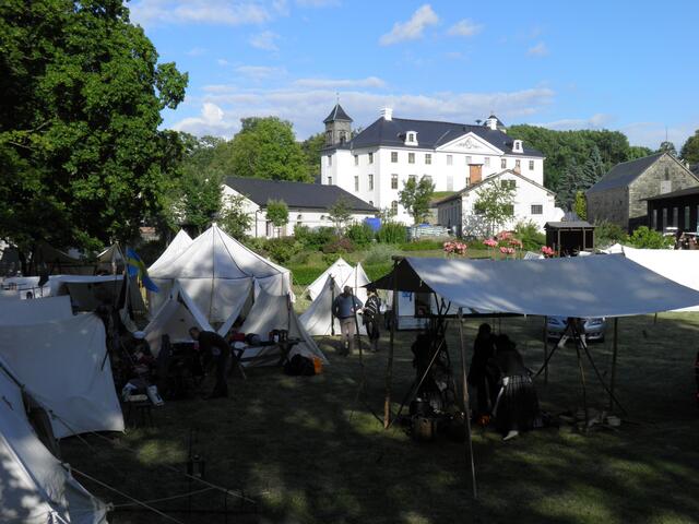 der Blick über eines der Zeltlager...