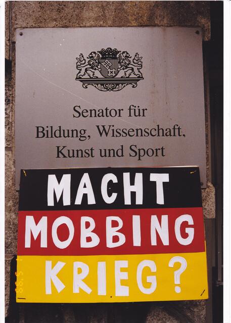 Kinderfrage "MACHT MOBBING KRIEG?"