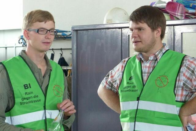 rechts Stadtrat Florian Riehl