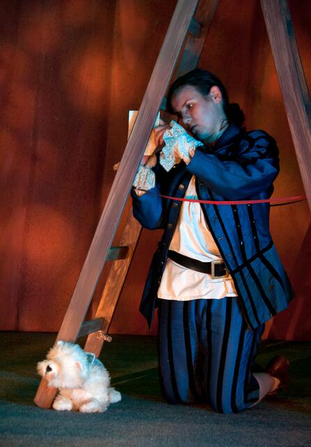 Prinz Hugo steckt im Kerker, aber Schnuffi ist ja da. | Foto: alle Fotos: D. Wagner