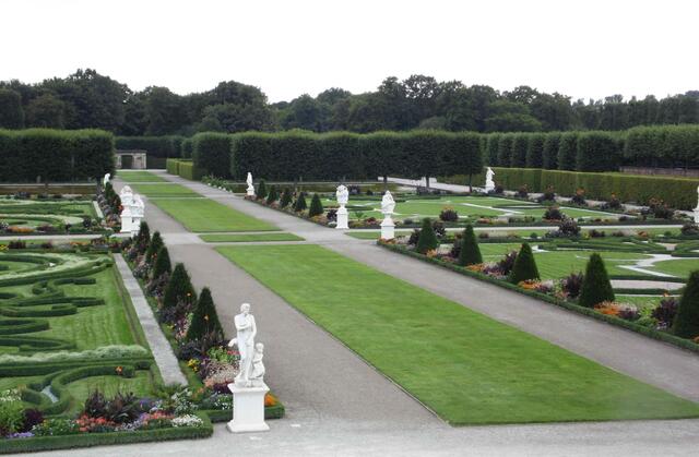 Als Kurfürstin Sophie am 8. Juni 1714 im Großen Garten ihren üblichen Abendspaziergang machte, erlitt sie im Alter von 84 Jahren einen Schlaganfall. Kurz darauf starb sie, nur wenige Wochen vor der englischen Königin Anne.