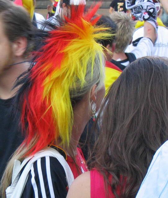 Schwarz-Rot-Gold sind die Farben der Saison.