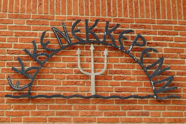 Ekke Nekkepenn -- eine Fabelfigur der Insel