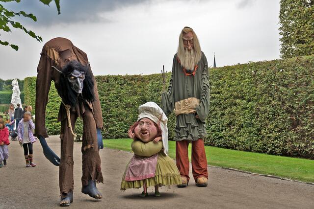 Campi qui Pugui Teatre - Beyond the Woods