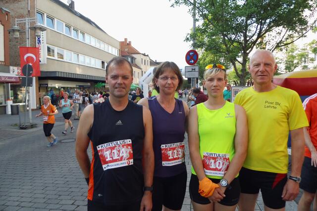 Post SV Lehrte: Dirk und Andrea Deseke. Mandy Krause und Wolfgang Häusler
