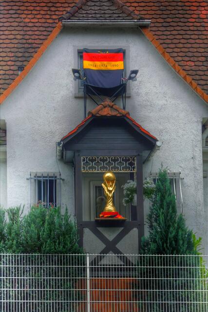 WM 2014 Pokal - Ausstellung - Bushaltestelle vor der Haustür - Bild 4 | Foto: KDH / SDS Marburg