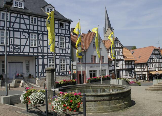 Andere Perspektive. Im Hintergrund die Nicolaikirche