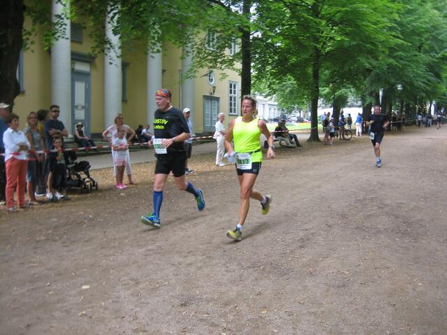 Post SV Lehrte: Reiner Beck und Birgit Walter beim Zieleinlauf