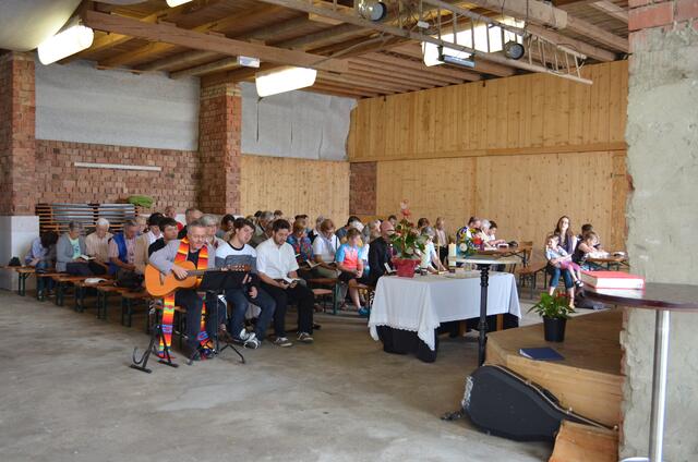 Ein tolles Gottesdienstambiente ist das.