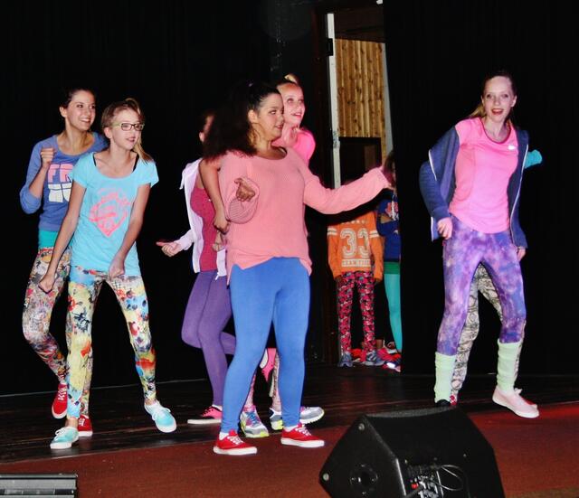 HipHop: Cheesecake, Antz In The Pantz, NoCooking