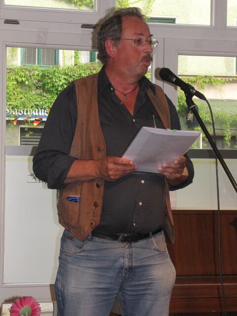 Bayrisch und Poetisch - das geht zsamm bei Gerhard Reitinger. | Foto: Thomas Schwarz