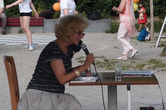 Michaela Hug-Szajer fotografierte nicht nur vor Ort, sondern trug auch poetisches bei.
