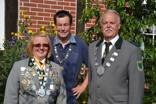 v.l. Ilse Bähr-Pinkerneil, Ralf Grundmann, Heinrich Rindfleisch