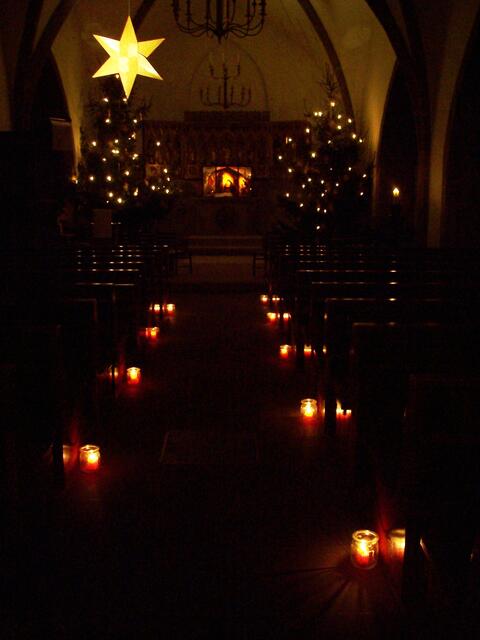 Dezember: Heilige-Nächte-Andacht in der St. Andreaskirche Springe