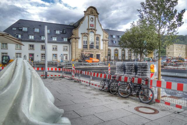 Bahnhofsvorplatz Marburg / Lahn - Großbaustelle vor dem Hauptbahnhof am 14.08.2014. | Foto: KDH / SDS Marburg