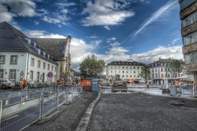 Bahnhofsvorplatz Marburg / Lahn - Großbaustelle vor dem Hauptbahnhof am 14.08.2014.