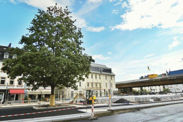 Bahnhofsvorplatz Marburg / Lahn - Großbaustelle vor dem Hauptbahnhof am 14.08.2014. | Foto: KDH / SDS Marburg