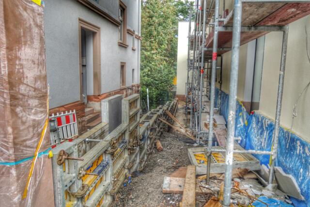 Bahnhofsvorplatz Marburg / Lahn - Großbaustelle vor dem Hauptbahnhof am 14.08.2014. | Foto: KDH / SDS Marburg