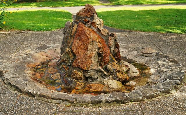 Am Brunnen vor dem Tore