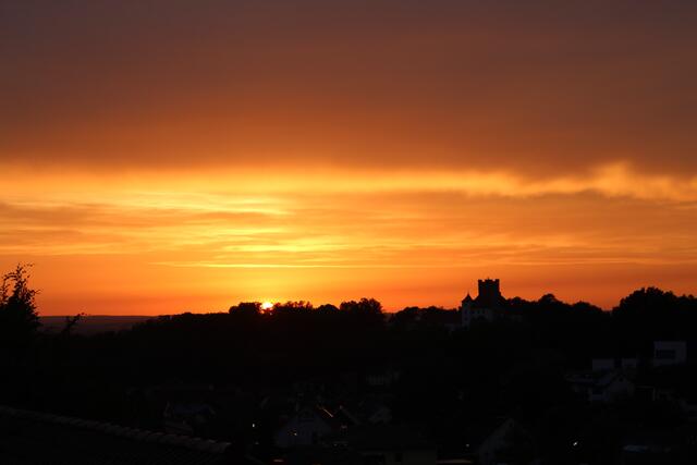 Sonnenuntergang über Reisensburg