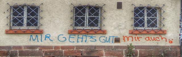 Teilansicht / Wohnhaus an der L3381 / Pilgrimstein / Marburg / Vergitterte Fenster / Bekenntnisse | Foto: KDH / SDS Marburg