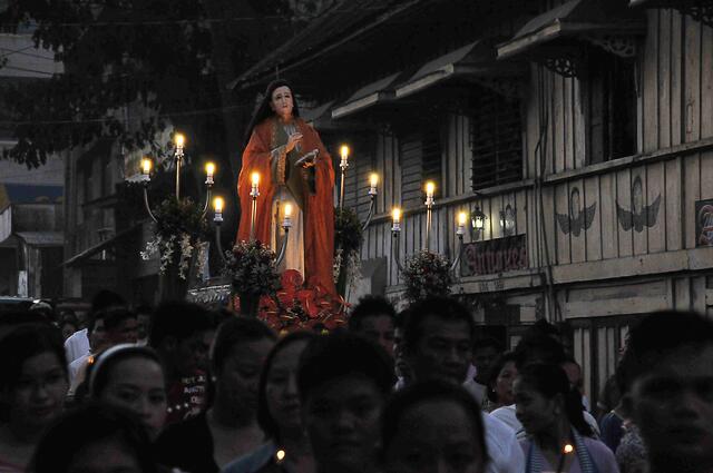 Karfreitagsprozession in Zagbilaran City, Philippinen
