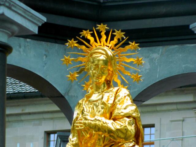 Dem Wasser aus der Quelle des heiligen Meinrad wird heilende Wirkung zugeschrieben.